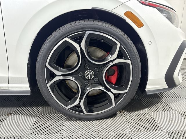 2025 Volkswagen Golf GTI Autobahn