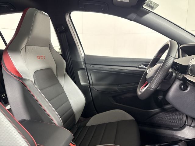 2025 Volkswagen Golf GTI Autobahn