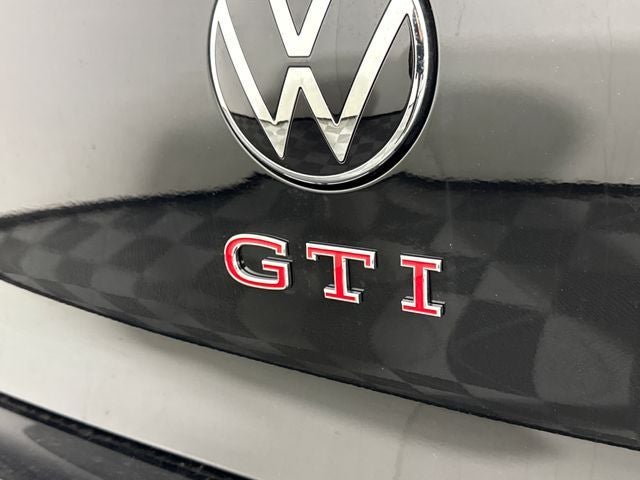 2026 Volkswagen Golf GTI Autobahn