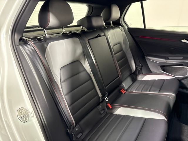 2026 Volkswagen Golf GTI Autobahn