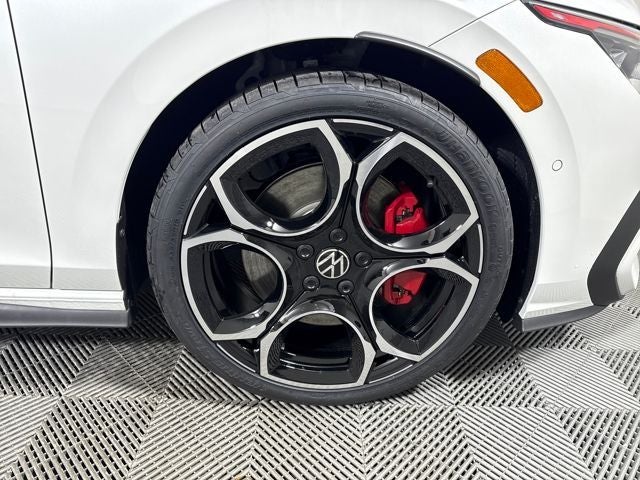 2026 Volkswagen Golf GTI Autobahn