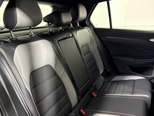 2026 Volkswagen Golf GTI Autobahn