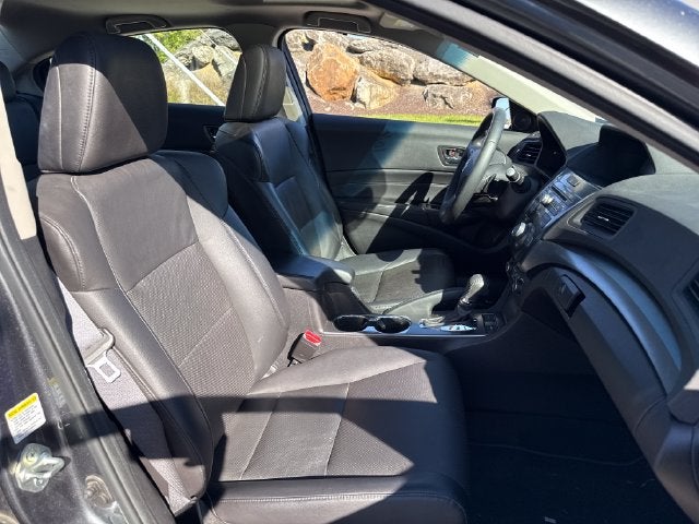 2013 Acura ILX 2.0L