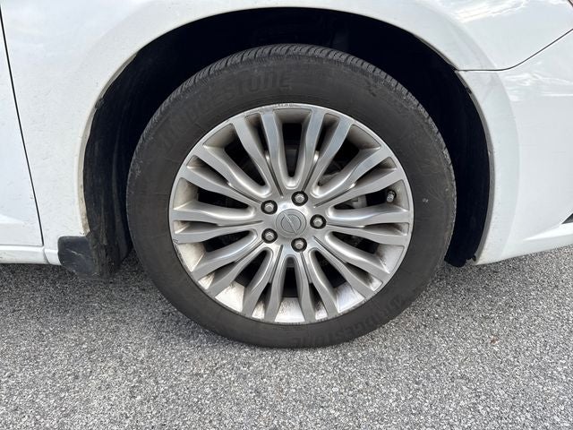 2013 Chrysler 200 Limited