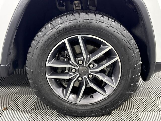 2020 Jeep Grand Cherokee Laredo E