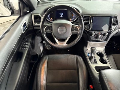 2020 Jeep Grand Cherokee Laredo E