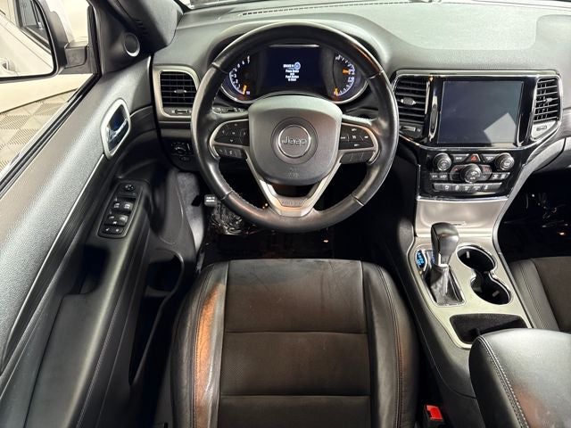 2020 Jeep Grand Cherokee Laredo E