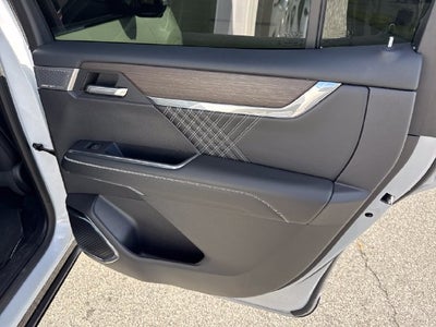 2024 GMC Acadia Denali