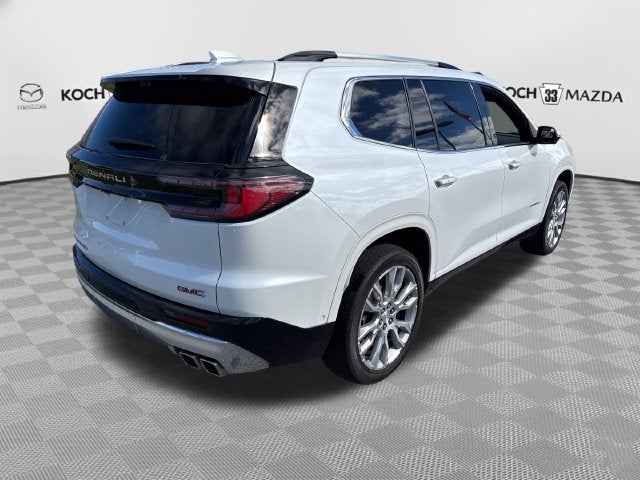 2024 GMC Acadia Denali