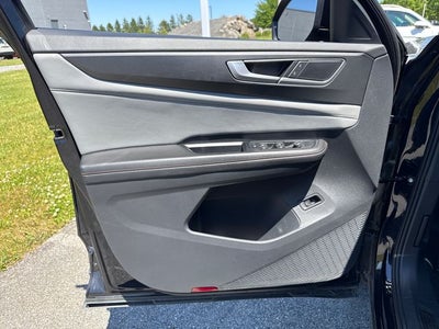 2024 Volkswagen Atlas 2.0T Peak Edition SE w/Technology