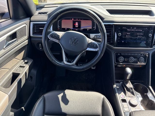 2022 Volkswagen Atlas Cross Sport 2.0T SEL R-Line