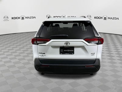 2023 Toyota RAV4 XLE