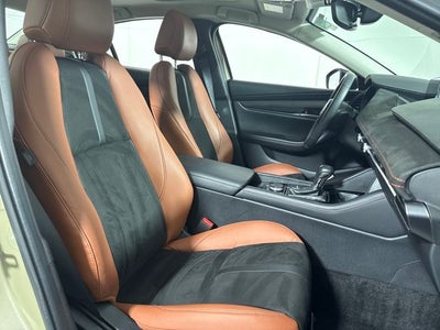 2024 Mazda Mazda3 2.5 Carbon Turbo