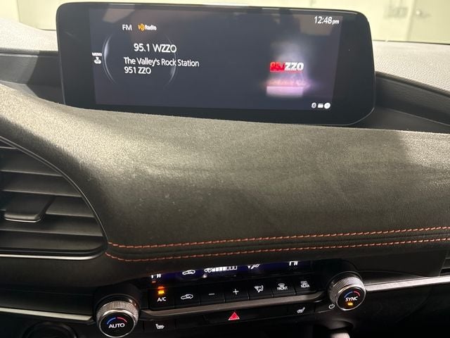 2024 Mazda Mazda3 2.5 Carbon Turbo