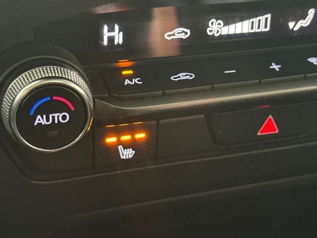 2024 Mazda Mazda3 2.5 Carbon Turbo