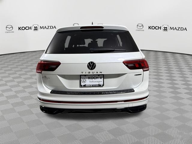 2022 Volkswagen Tiguan 2.0T SE R-Line Black