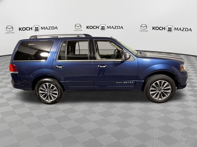 2015 Lincoln Navigator Base