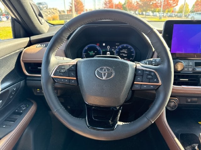 2025 Toyota Grand Highlander Hybrid MAX Platinum
