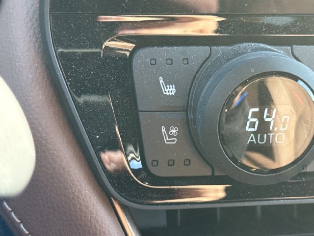 2025 Toyota Grand Highlander Hybrid MAX Platinum