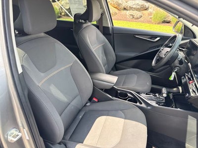 2023 Kia Niro LX