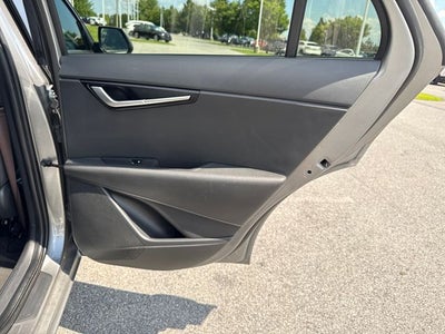 2023 Kia Niro LX