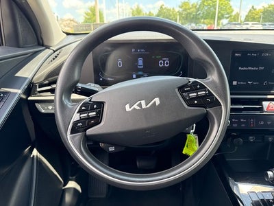 2023 Kia Niro LX