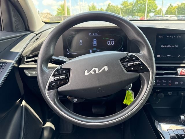 2023 Kia Niro LX