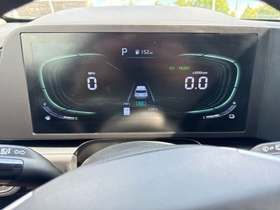 2023 Kia Niro LX