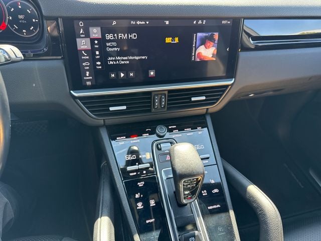 2019 Porsche Cayenne Base