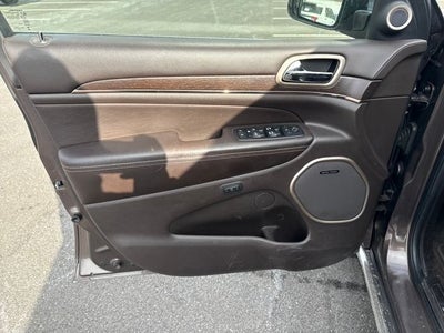 2017 Jeep Grand Cherokee Summit