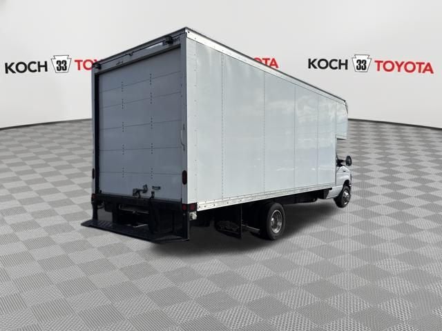 2019 Ford E-450SD Base