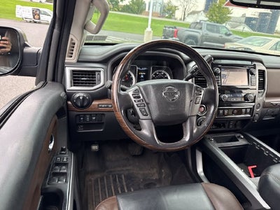 2017 Nissan Titan Platinum Reserve