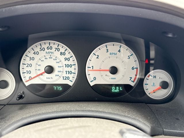 2005 Chrysler Town & Country Touring