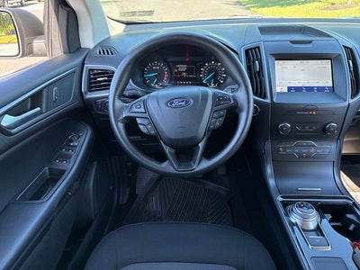 2020 Ford Edge SE