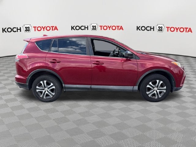 2018 Toyota RAV4 LE