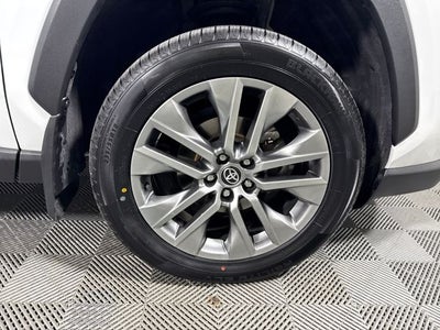 2023 Toyota RAV4 XLE Premium