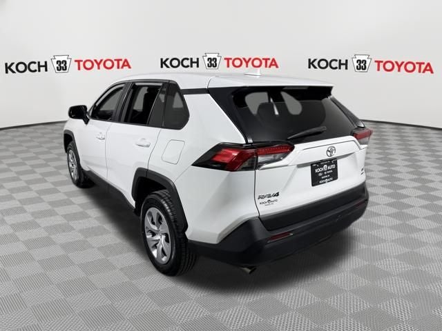 2024 Toyota RAV4 LE
