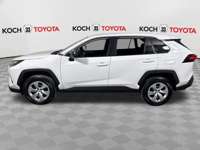 2025 Toyota RAV4 LE