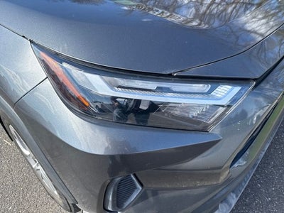 2023 Toyota RAV4 LE