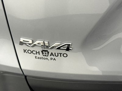 2022 Toyota RAV4 Hybrid LE