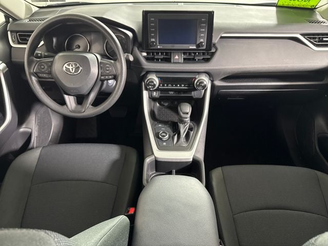 2022 Toyota RAV4 Hybrid LE