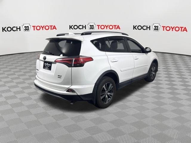 2017 Toyota RAV4 XLE