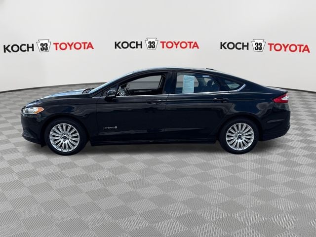 2016 Ford Fusion Hybrid SE