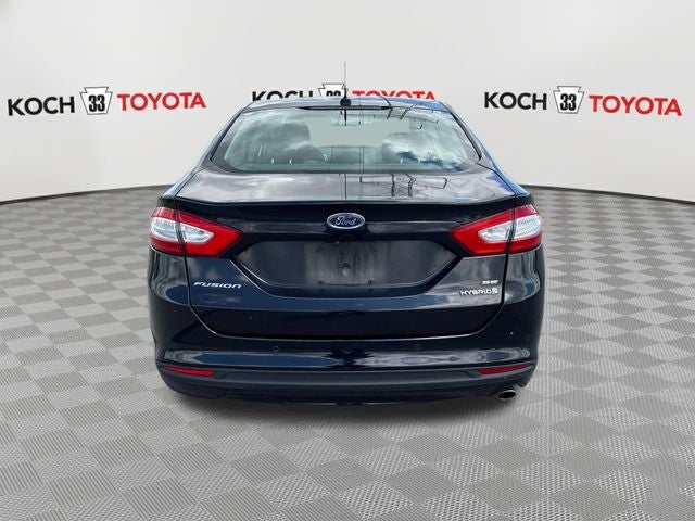 2016 Ford Fusion Hybrid SE