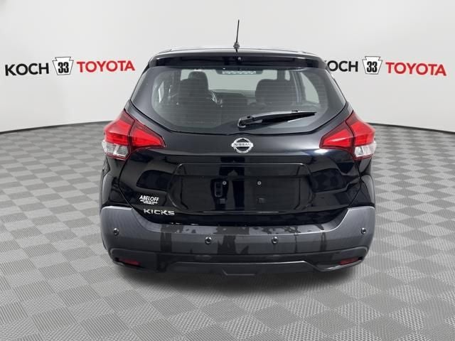 2020 Nissan Kicks S