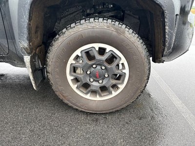 2025 Toyota Tacoma TRD Off-Road