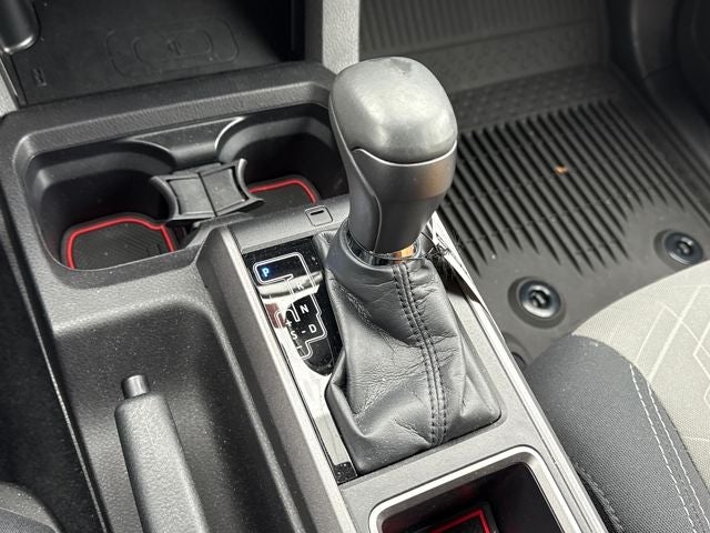 2022 Toyota Tacoma TRD Off-Road V6