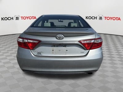 2016 Toyota Camry SE