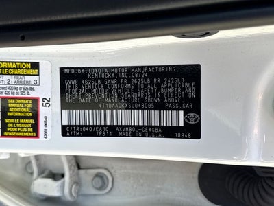 2025 Toyota Camry SE