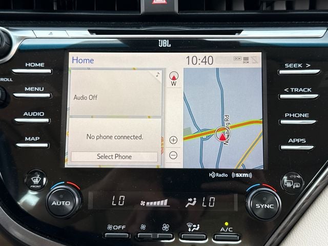 2020 Toyota Camry Hybrid XLE